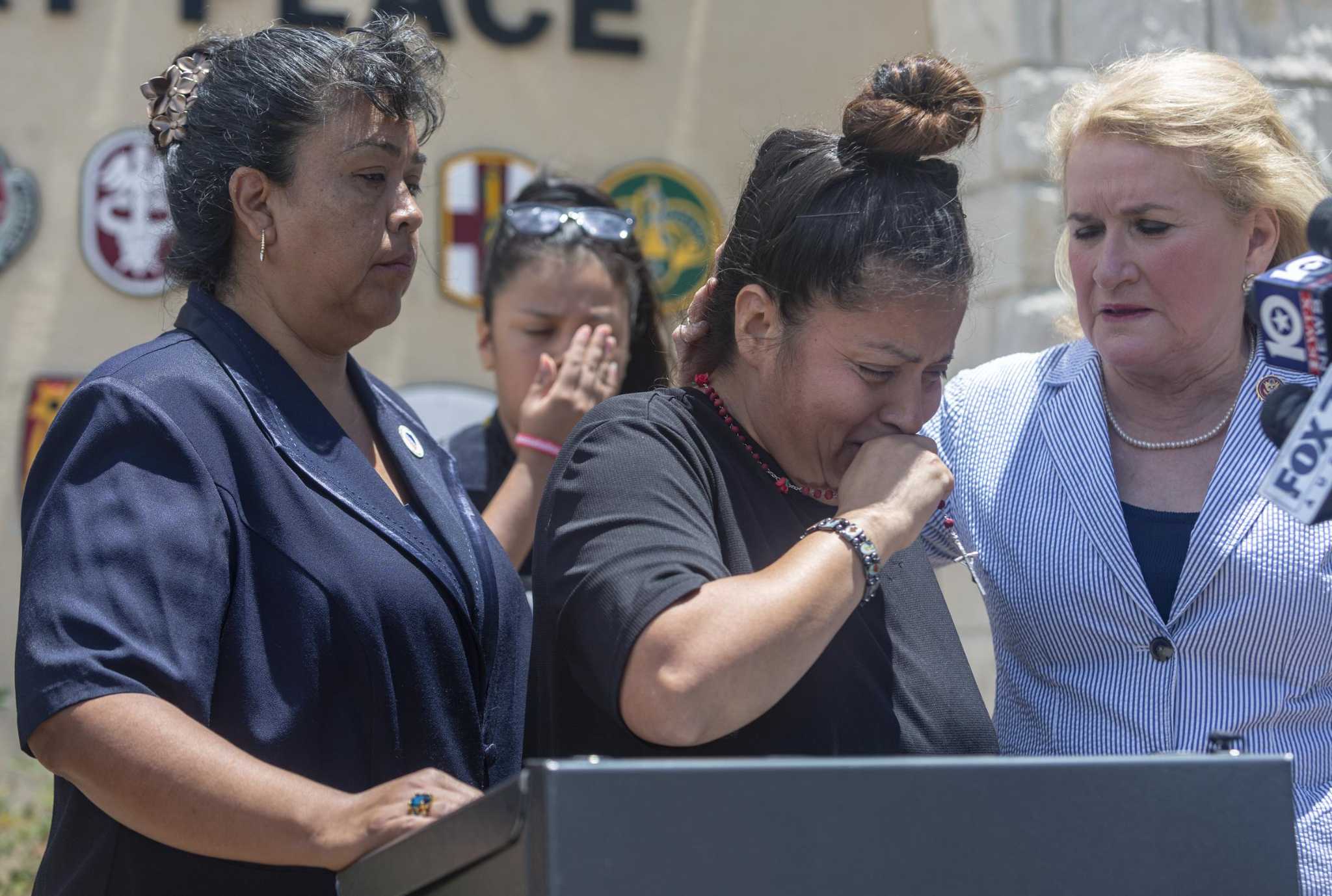As search intensifies, family slams Army response to missing Fort Hood ...