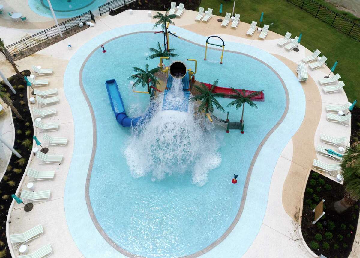 First Margaritaville Resort in Texas opens on Lake Conroe