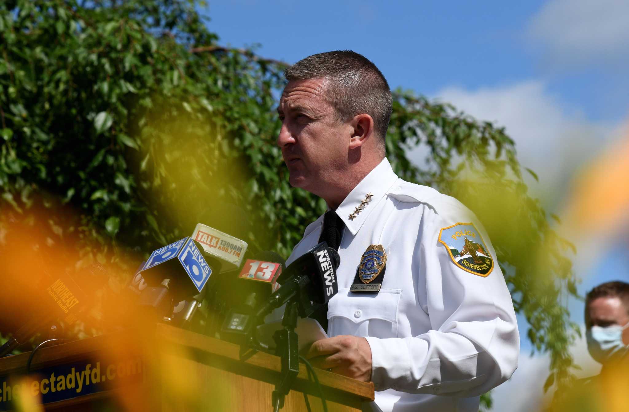 Schenectady police team with SUNY Schenectady to make department more diverse - Vimarsana News