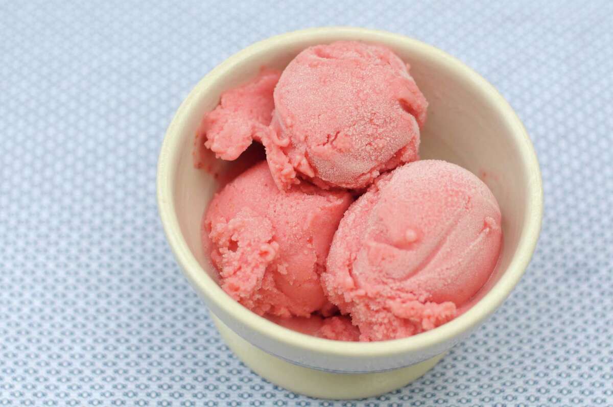 Recipe Strawberry Frozen Yogurt