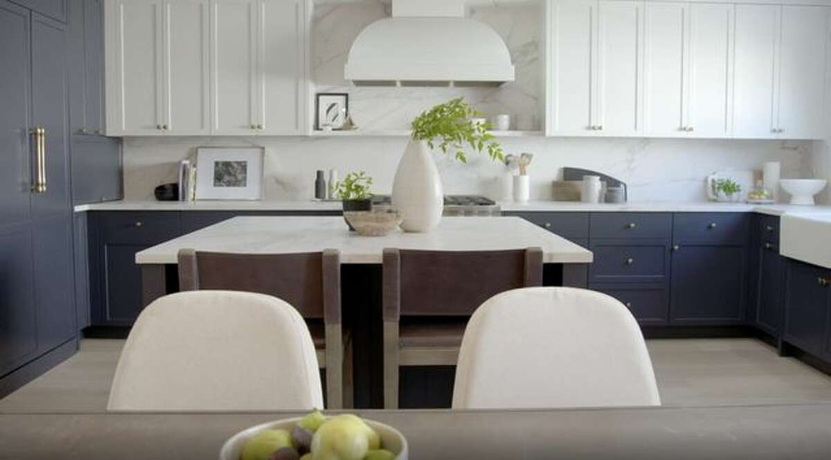Drew and Jonathan love tying bold colors into their kitchen renovations—but they’re careful not to go overboard with too much of a good thing. That’s why they often choose two-tone cabinets. Light-toned cabinets allow a kitchen to look fresh, while cabinets with bolder tones allow for some contrast and personality. Sometimes Drew and Jonathan choose to put the accent cabinets on the kitchen island, other times they go with white uppers and dark lowers. Either way, this colorful style always look incredible.