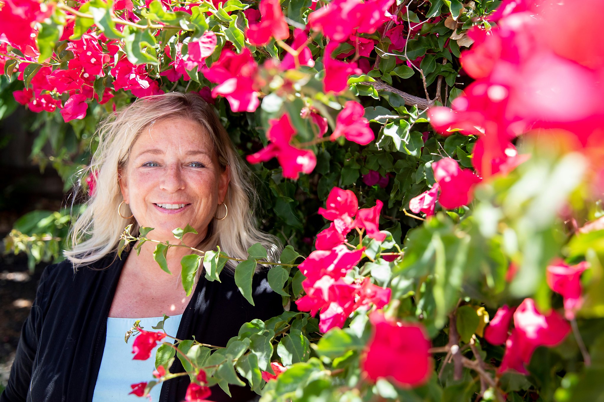 California unemployment claims rise as pandemic job losses show little