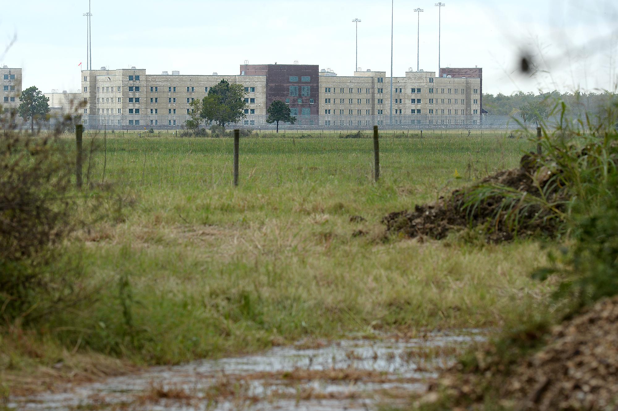 Beaumont federal inmate dies after COVID 19 infection