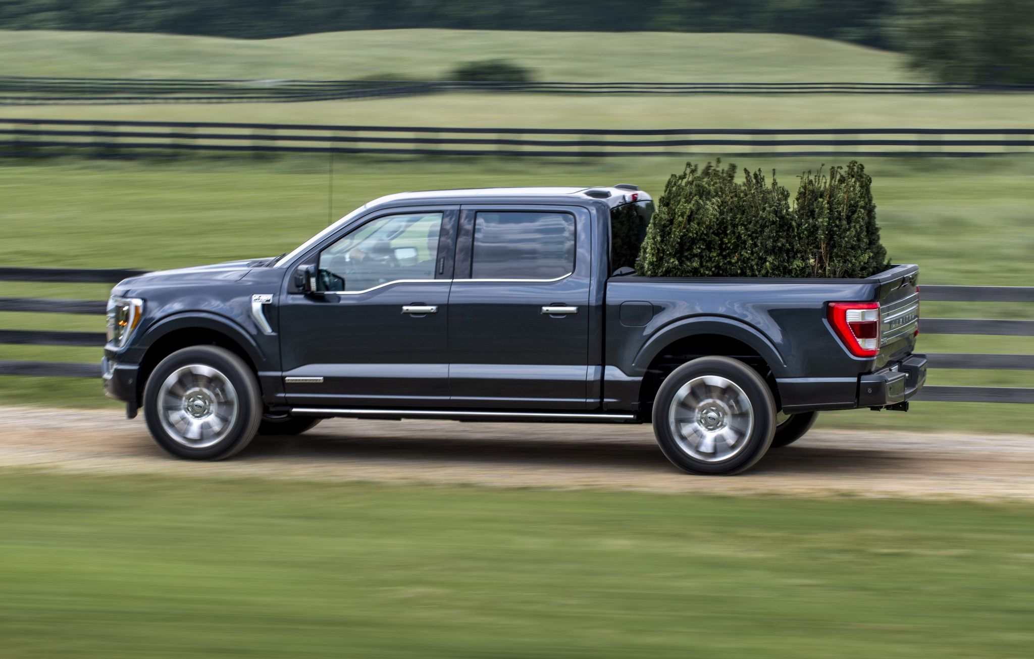 Ford S 2021 F 150 Lineup Includes A Hybrid Houston Chronicle