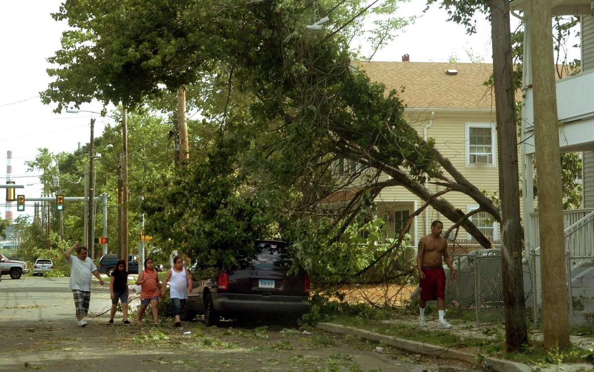 A decade ago, Bridgeport’s tornado hit quick, hit hard, and left a