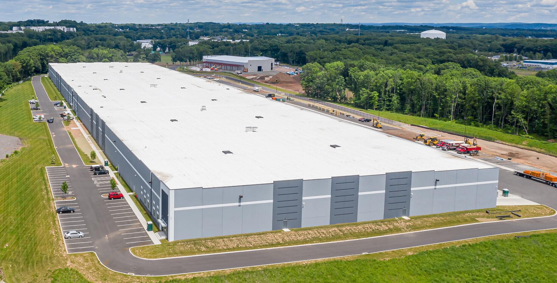 Amazon signs agreement to occupy Cromwell’s largest facility The