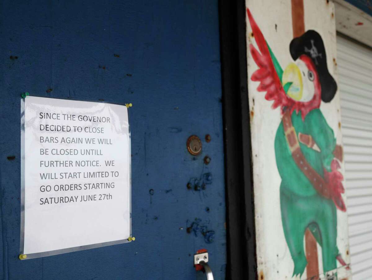 Houston restaurants, bars suffer new setback as coronavirus surges in Texas