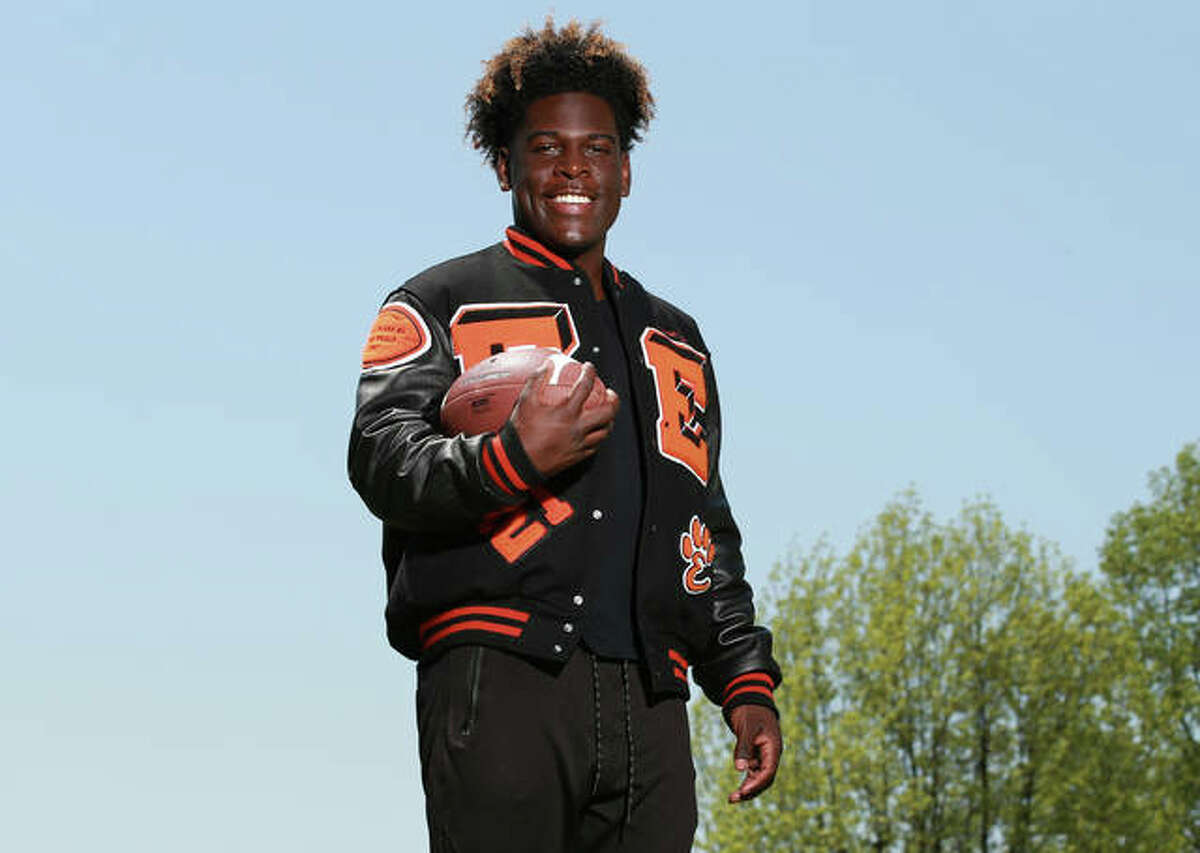 Edwardsville junior Justin Johnson is the 2019 Telegraph Large-Schools Football Player of the Year after racking up his second successive 1,000-yard season for an 8-3 Tigers squad.