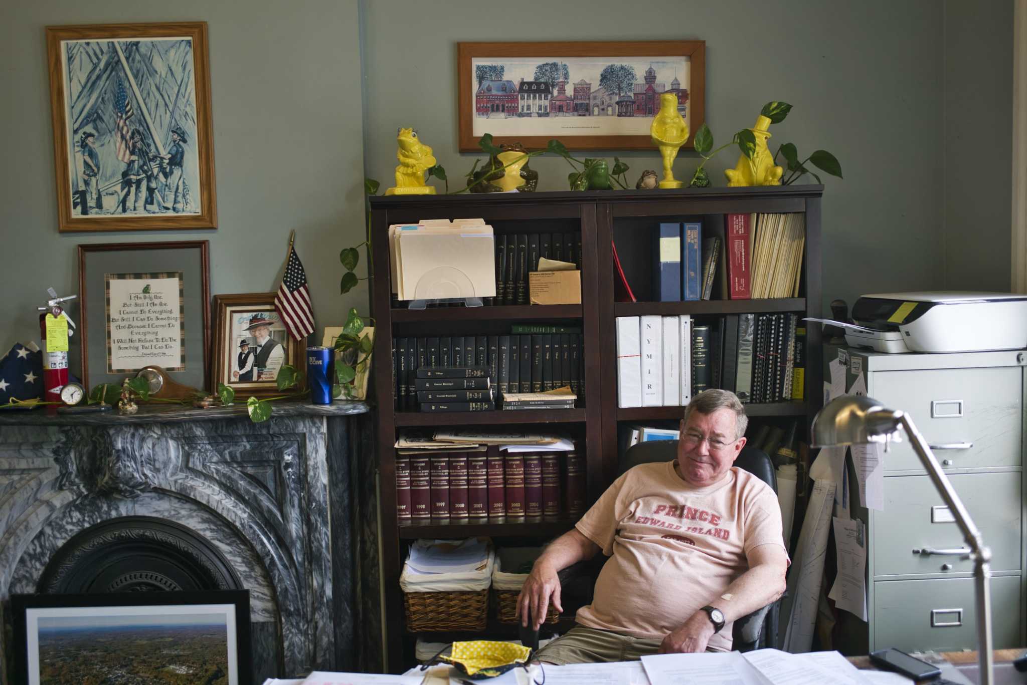 Ballston Spa mayor unexpectedly steps down, blames board