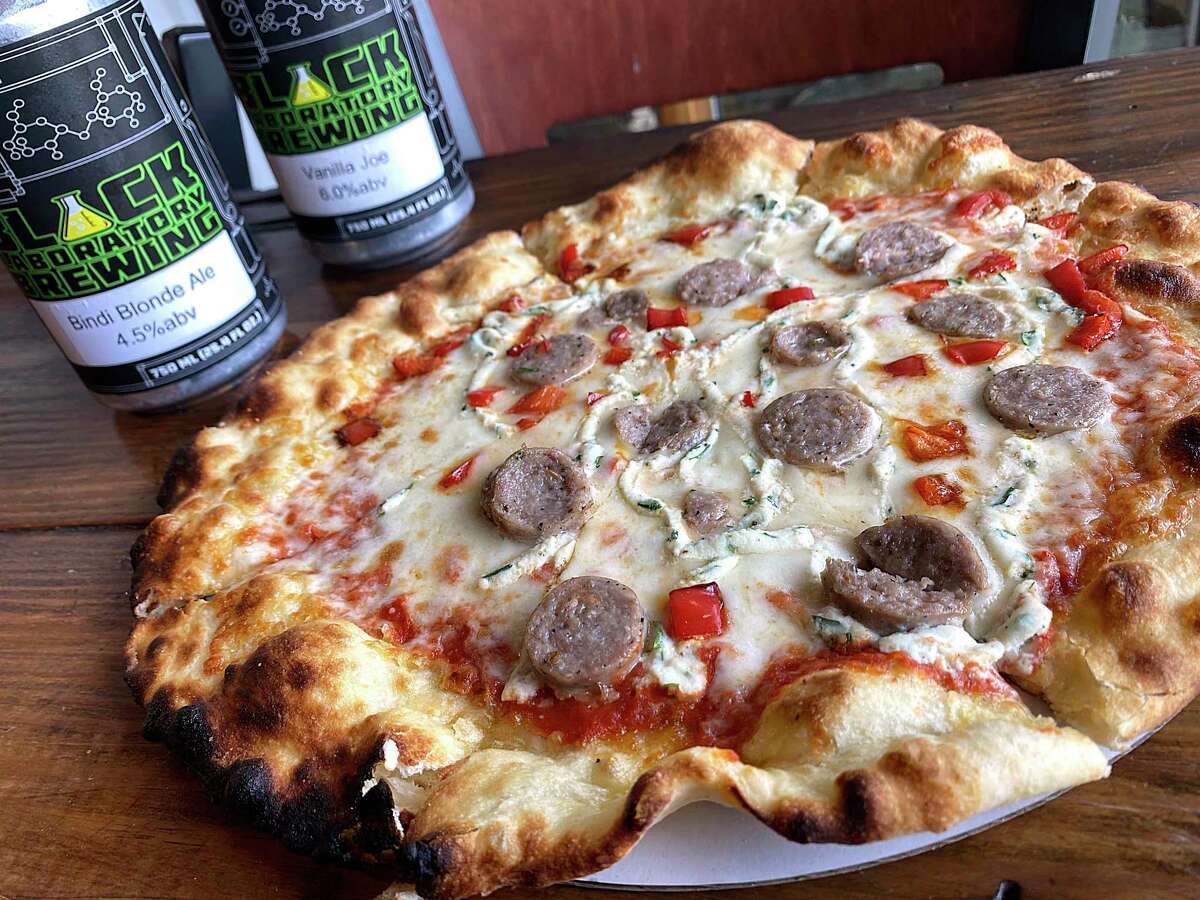 This meatball pizza was one of the pies you could order at Truth Pizzeria.