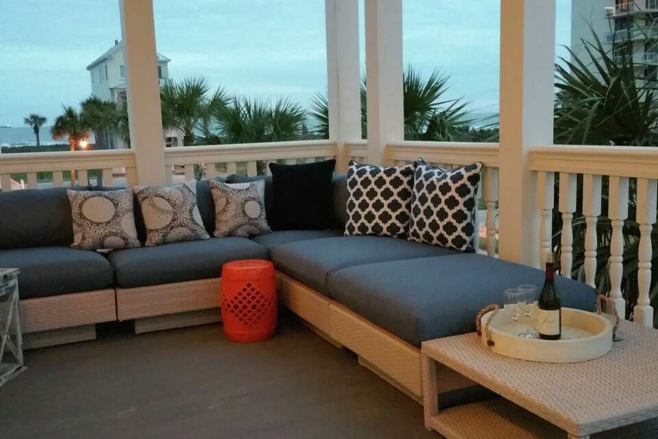 5 awesome Airbnbs less than 2 hours from Houston