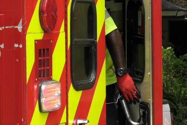 Houston Worker Rescued After Tractor Rolls On Top Of Him Houstonchronicle Com