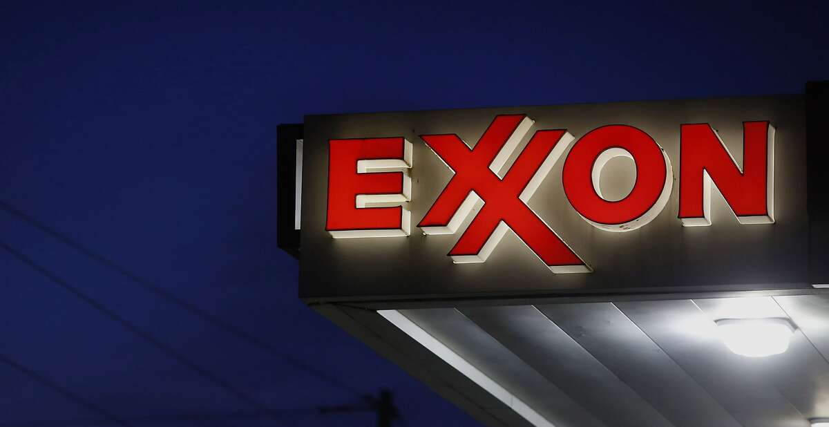 An Exxon Mobil gas station in Richmond, Ky., on April 29, 2015.
