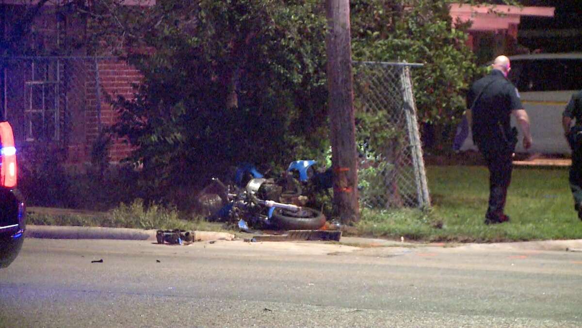Young father killed when pickup cuts in front of motorcycle in Baytown