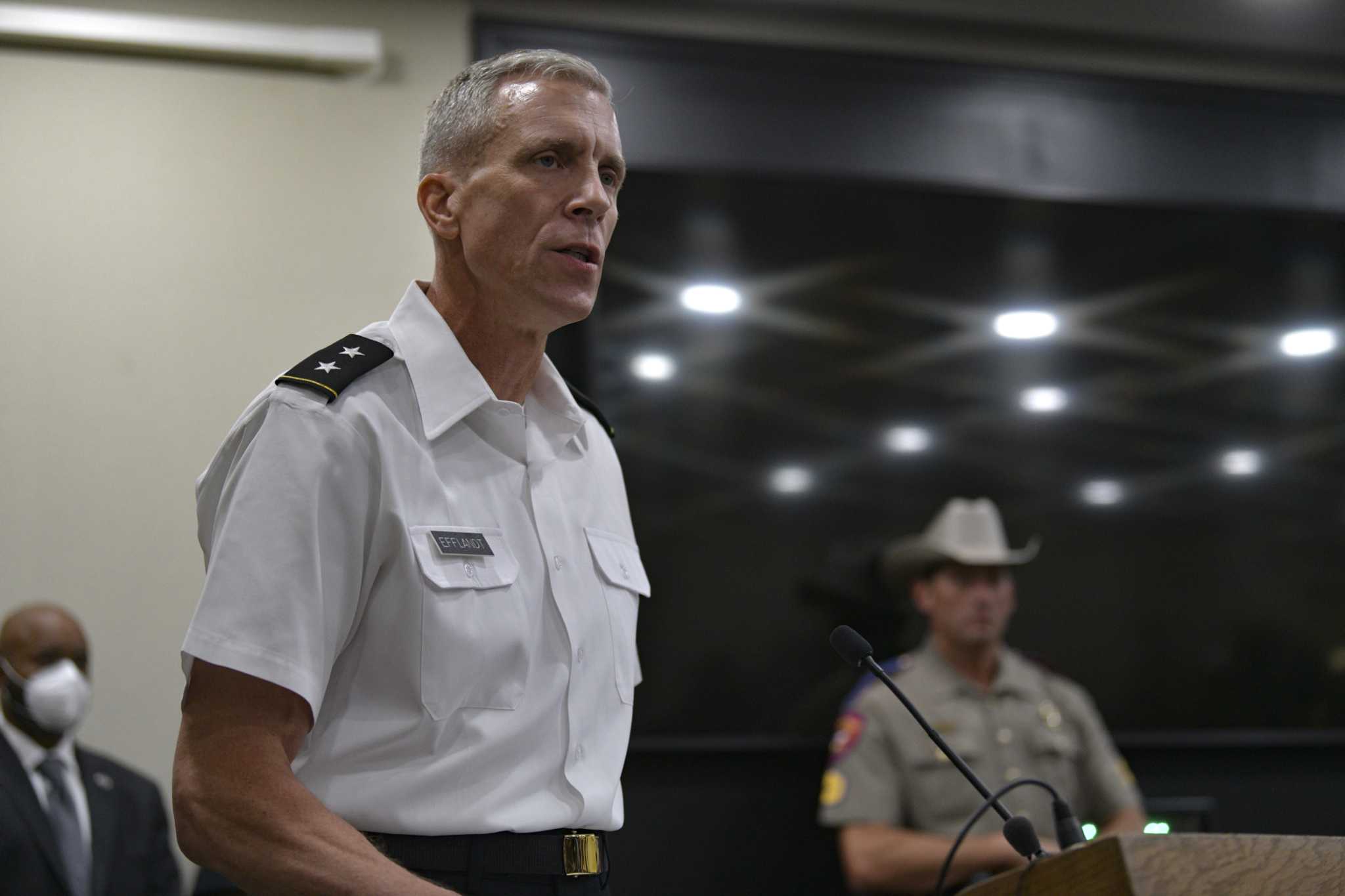 General who led Fort Hood when Vanessa Guillén was killed coming to San Antonio's Fort Sam - Vimarsana News