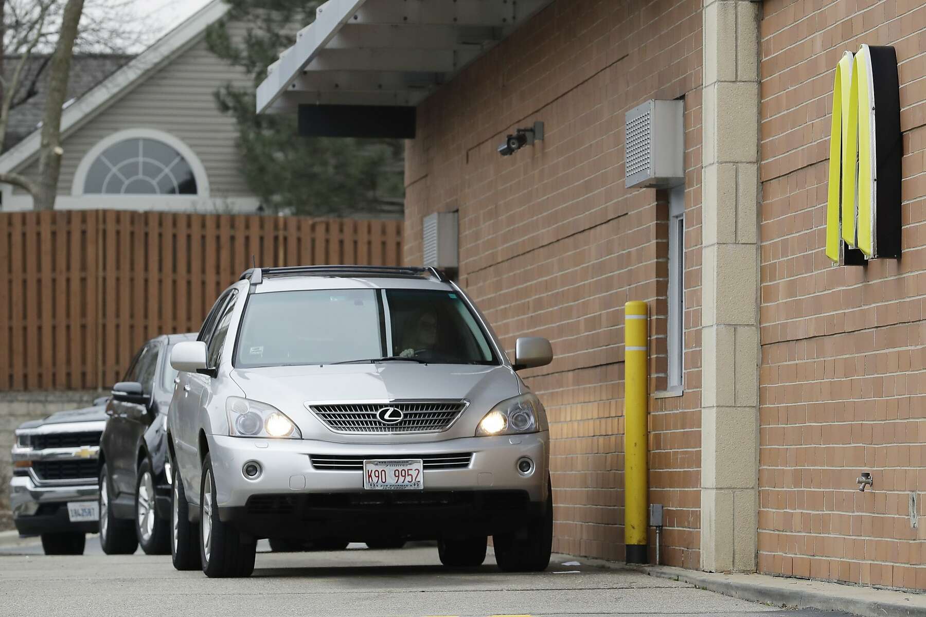 Fast-Food Workers Beg Customers to Mask in Drive-Thru