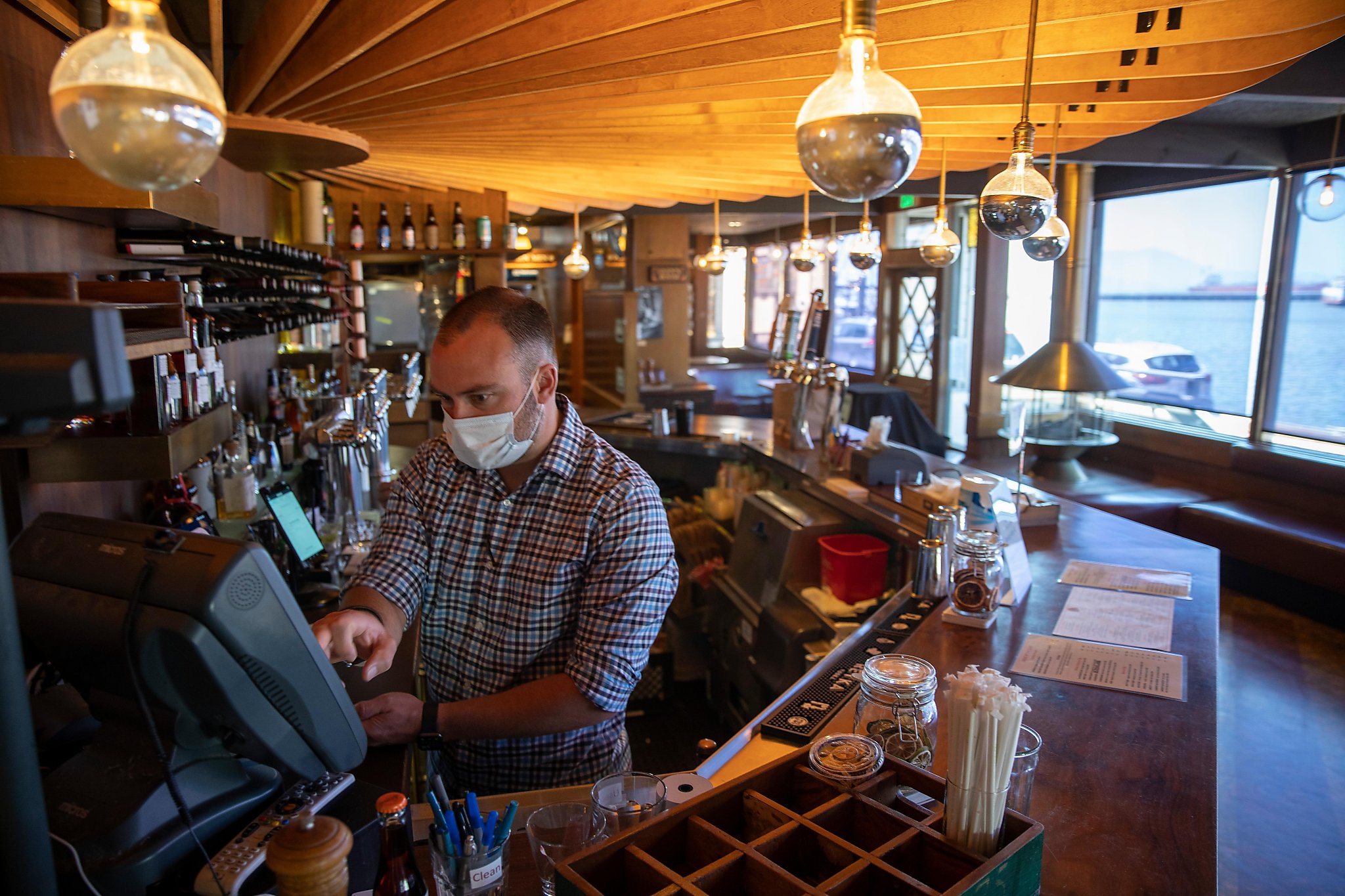 Pier 39, Fisherman's Wharf comeback underway after 87% drop in