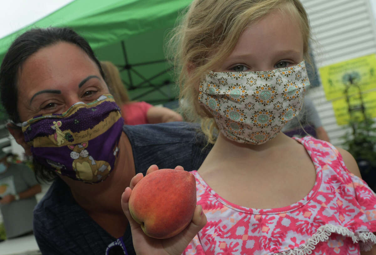 The Peach Truck rolls into CT