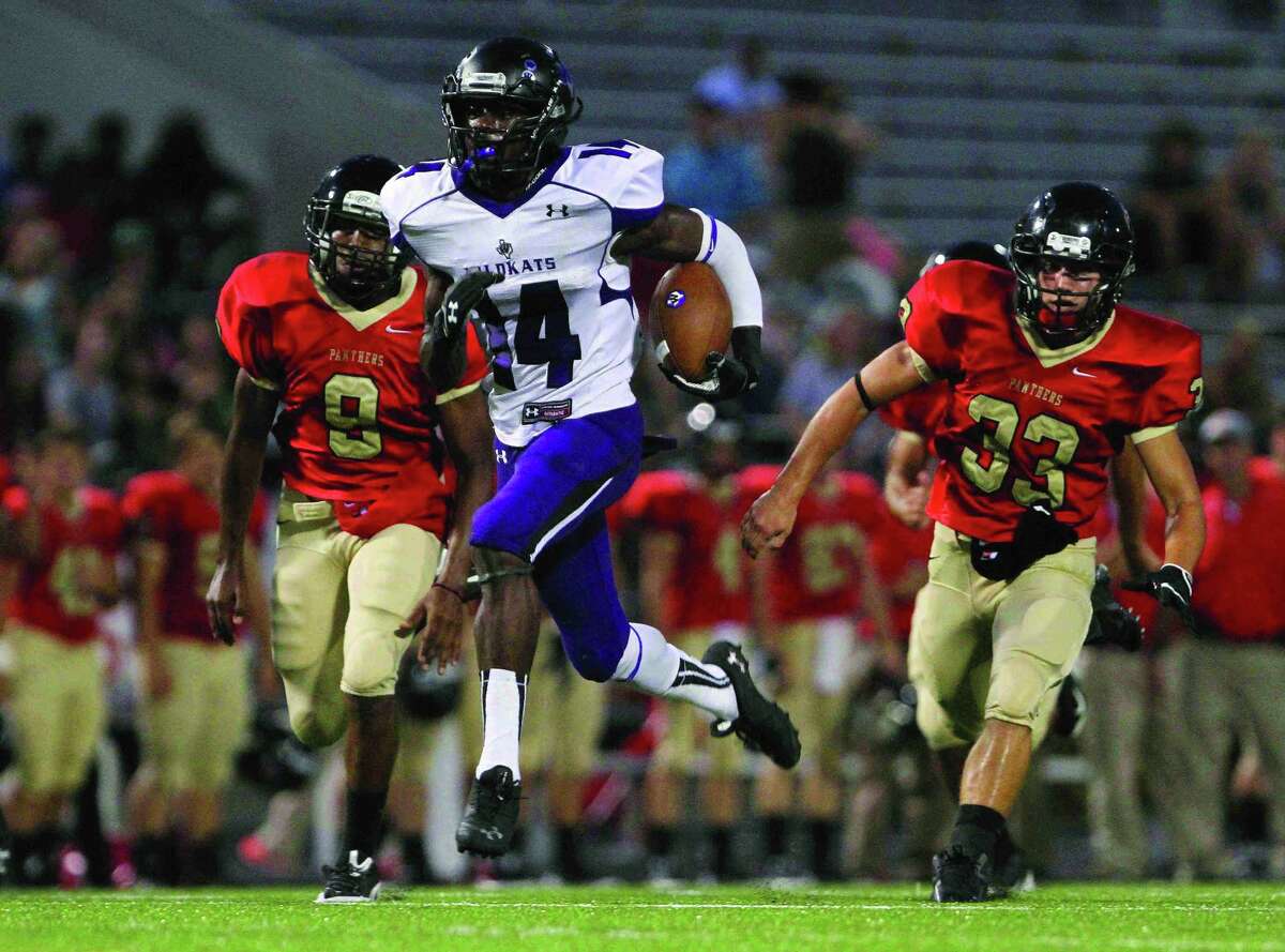 Willis running back Chris Platt run toward the end zone during a high school football game against Caney Creek Friday. Go to HCNPics.com to view and purchase this photo, and others like it.