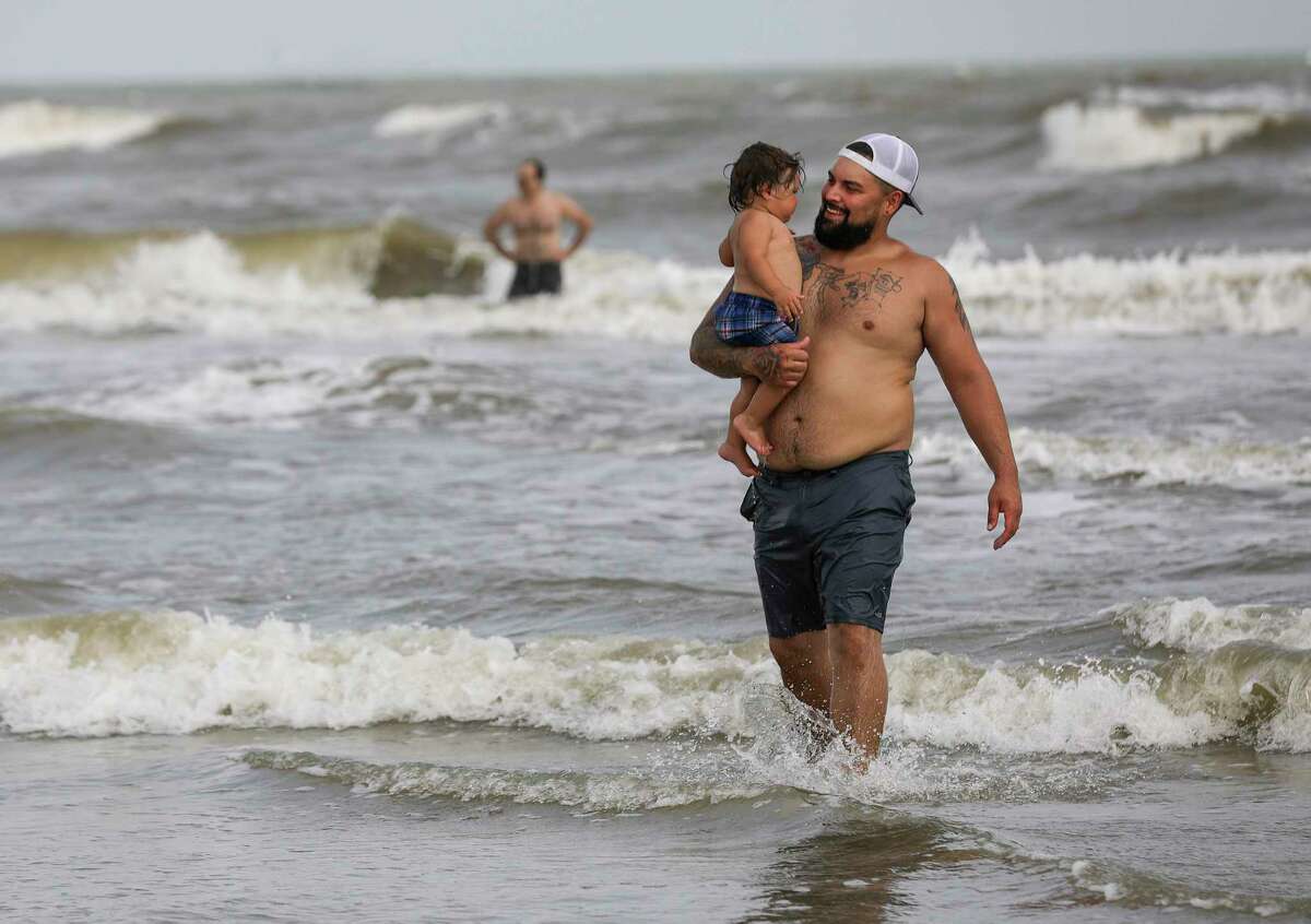 La industria del turismo de Texas lucha 'como el infierno' para sobrevivir el verano después de que la pandemia se robe la primavera