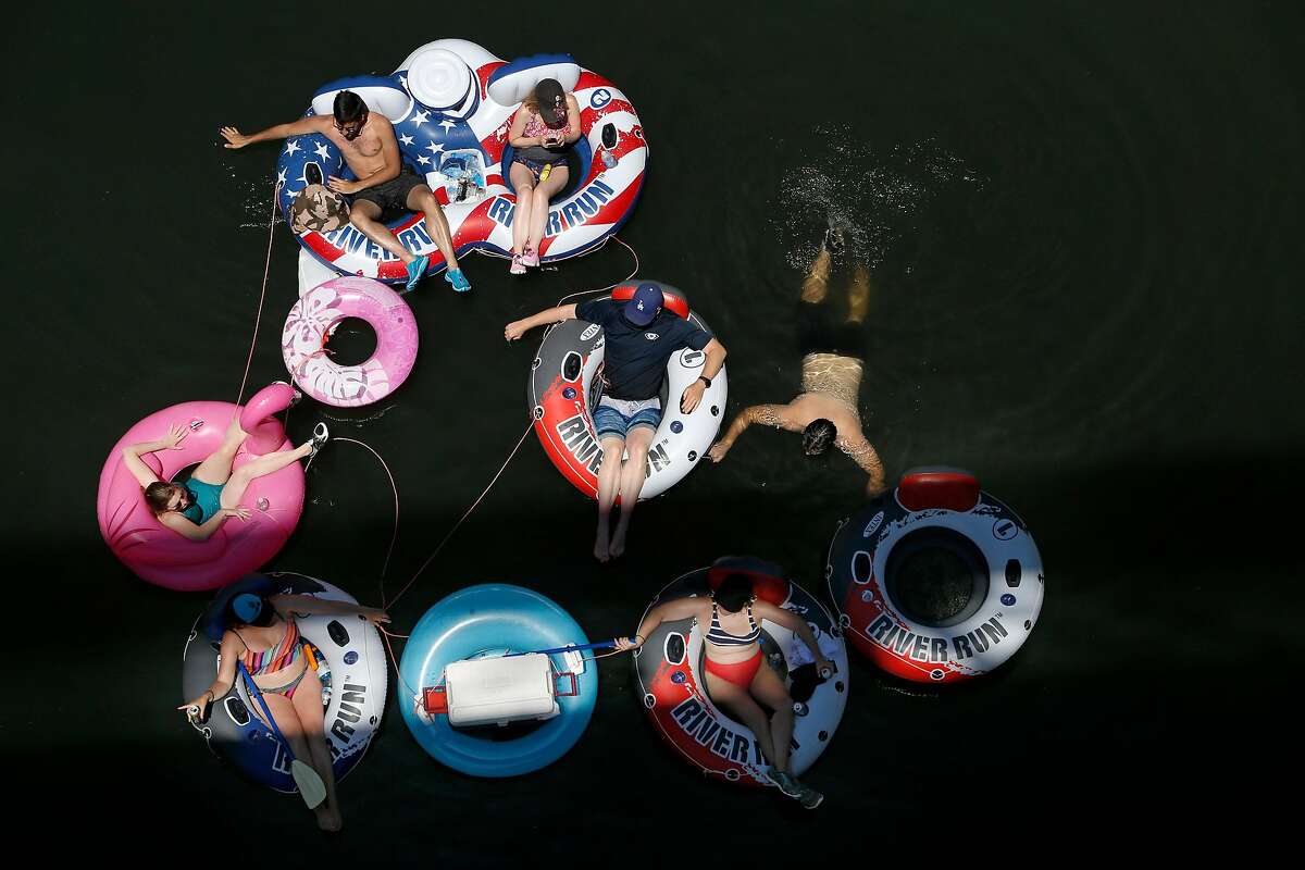 River Float Essentials + 3 Top Spots for River Floating near Seattle