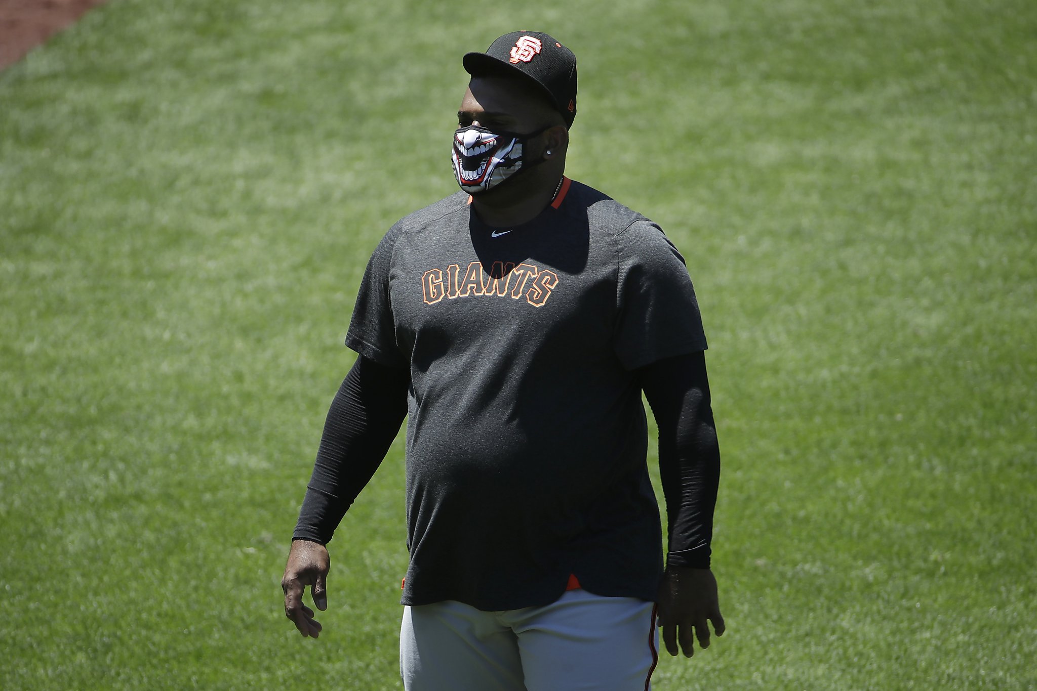 Giants' manager defers questions on Pablo Sandoval's weight, says