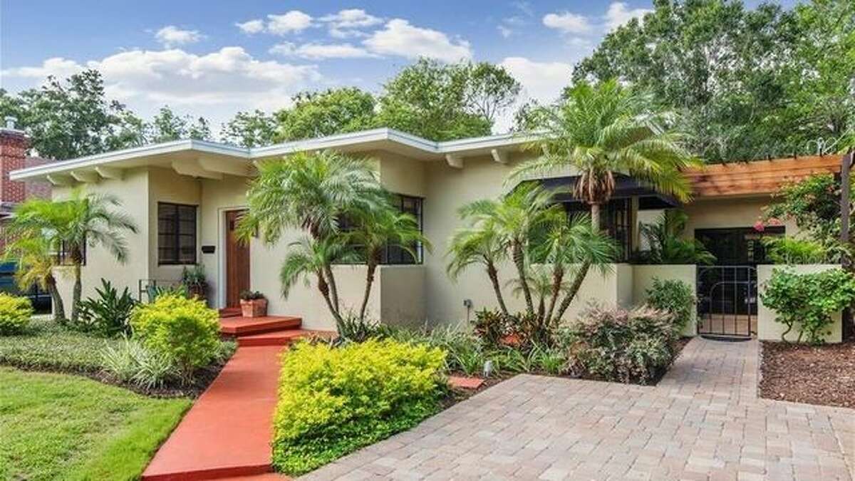 Concrete House of a 'Lifetime' Has No Problem Attracting a Buyer in Tampa