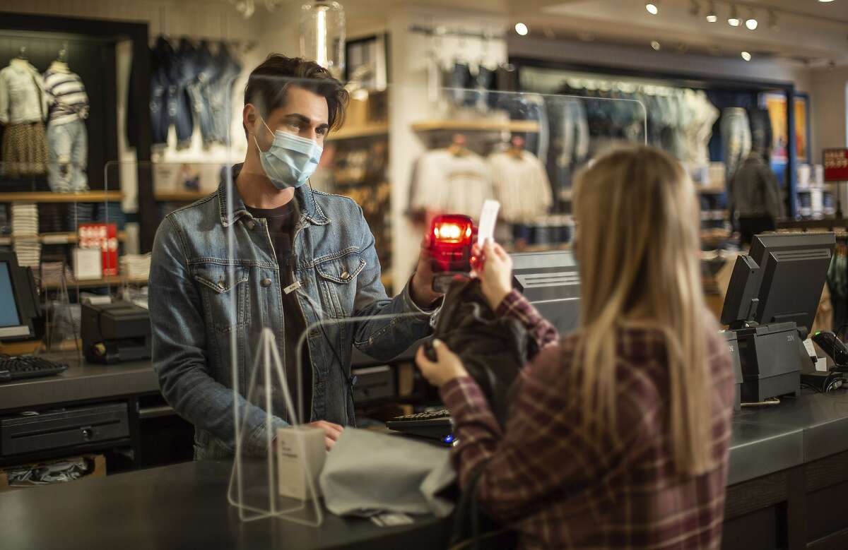 American Eagle Outfitters Coming To Lake George