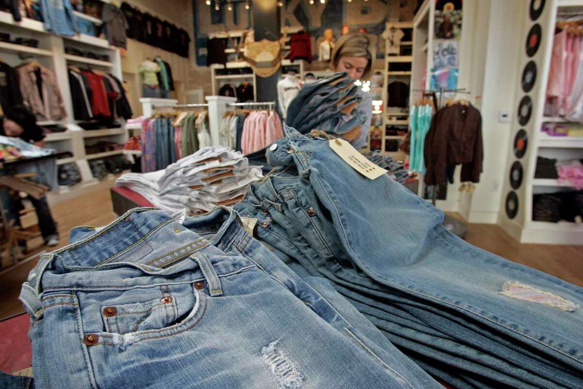 stores that sell lucky brand jeans