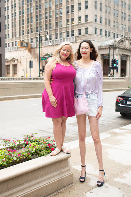 Gallery: Illinois woman's legs unofficially 'longest in world