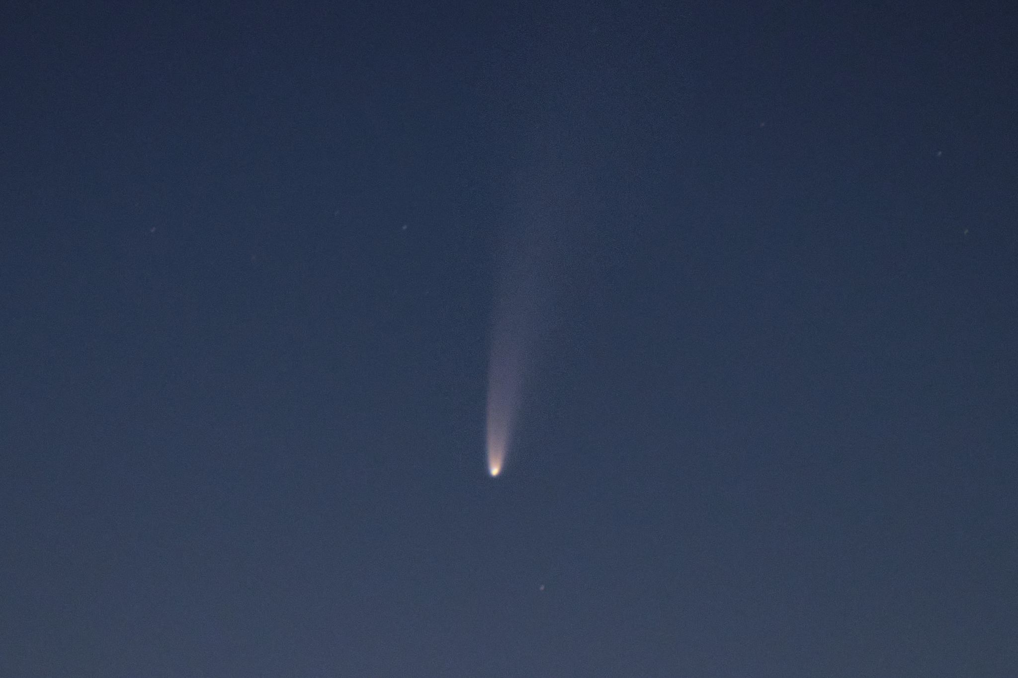 New comet streaking across the sky this month, visible to 