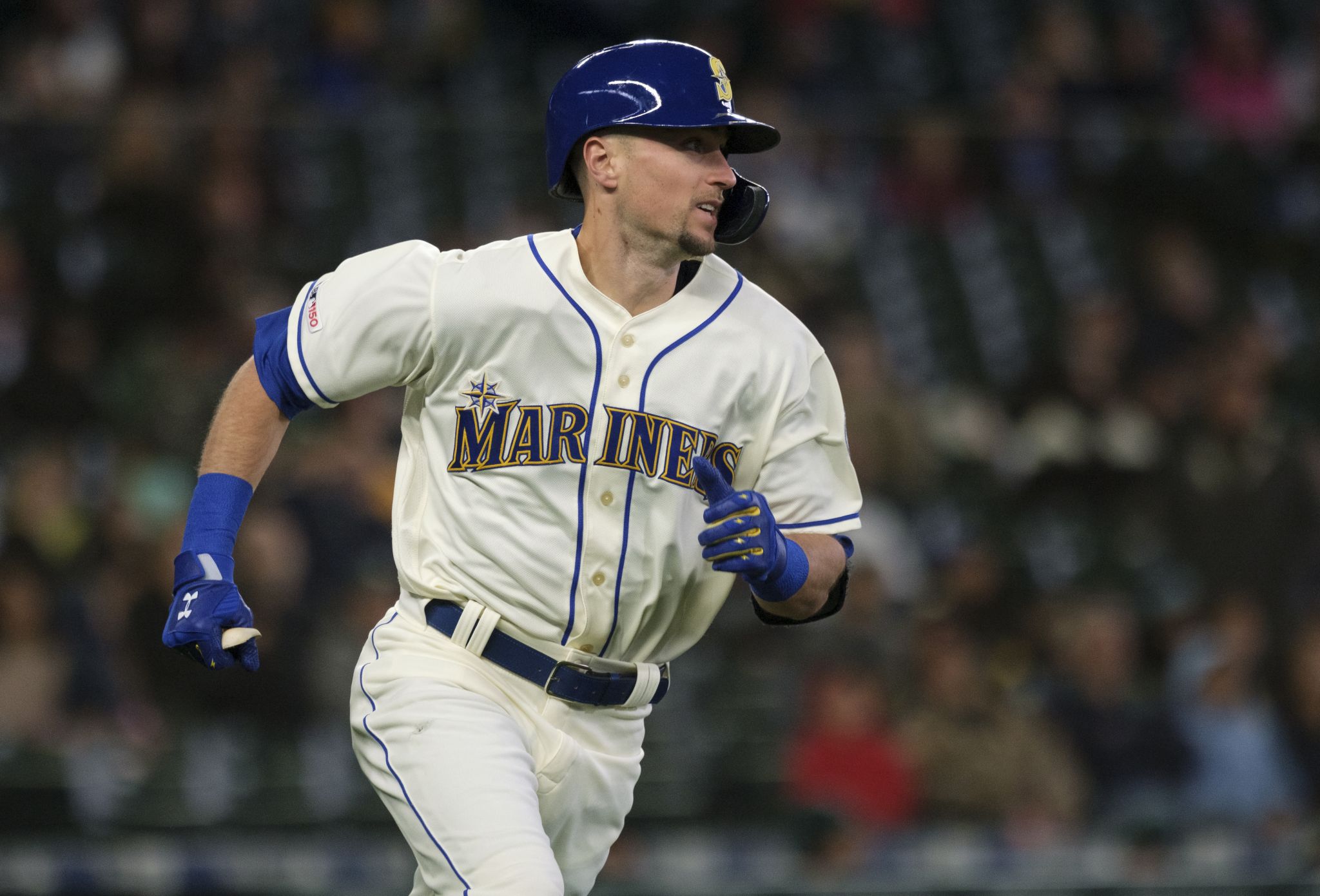 Mariners outfielder Braden Bishop to wear Dick's cleats to support  Washington firefighters