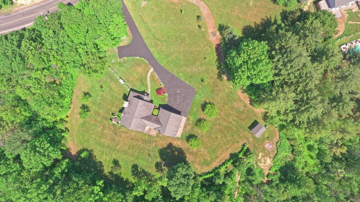 House of the Week Ranch in Duanesburg