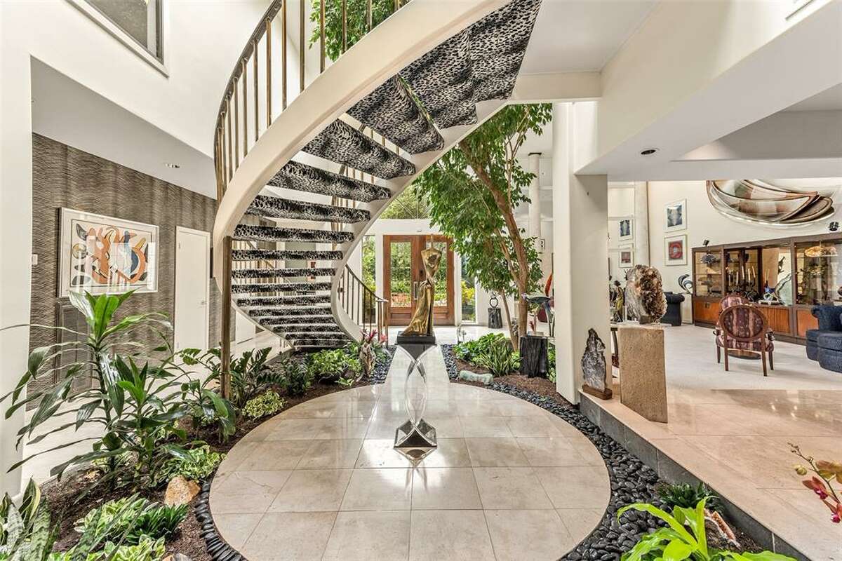 Elegant River Oaks Mansion With Tropical Oasis Inside Listed At 24m