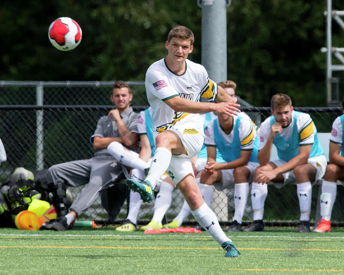 Siena soccer player Antonio Linge hopes to return to campus from his native Germany on Aug.  2. But those plans are on hold because of the coronavirus travel restrictions.