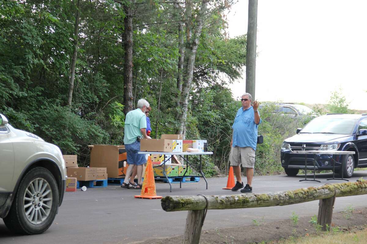 Ubly Fox Hunters hold food drive