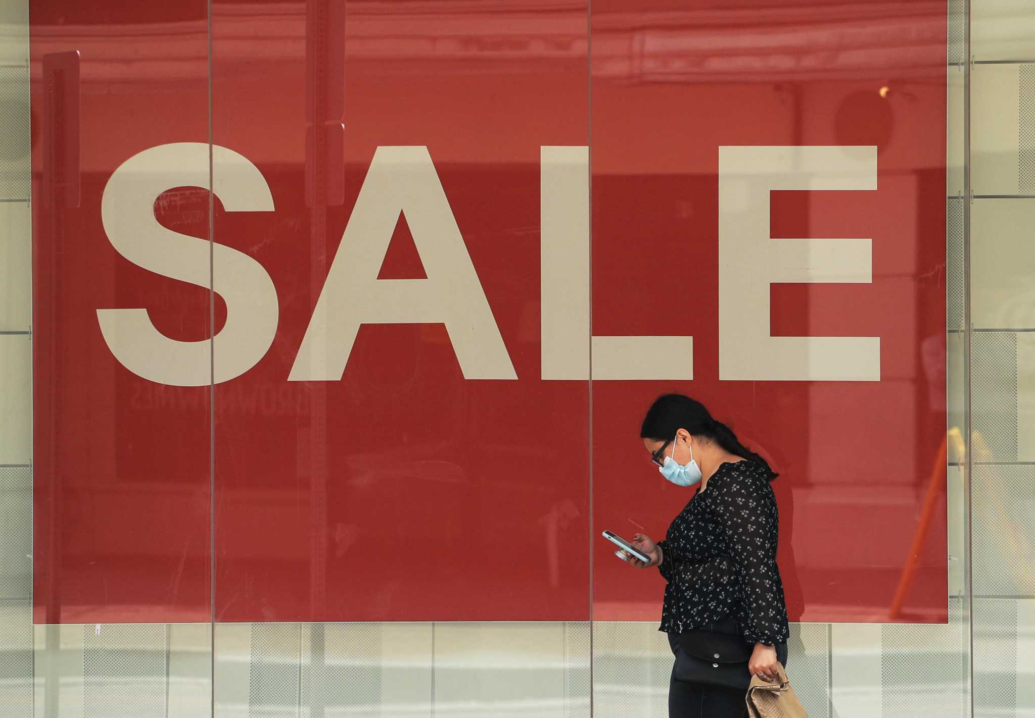 San Fernando Valley mall stores are slowly reopening after weeks