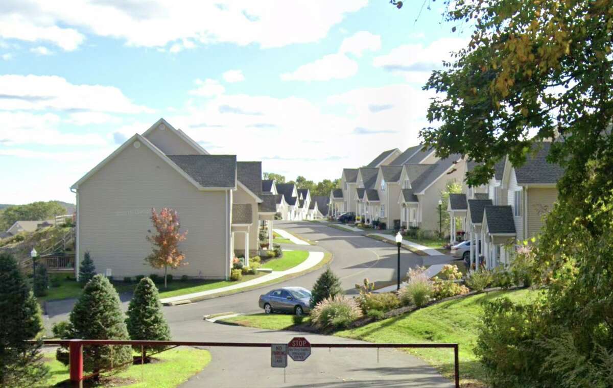 New Fairfield zoning officials eye more senior affordable housing