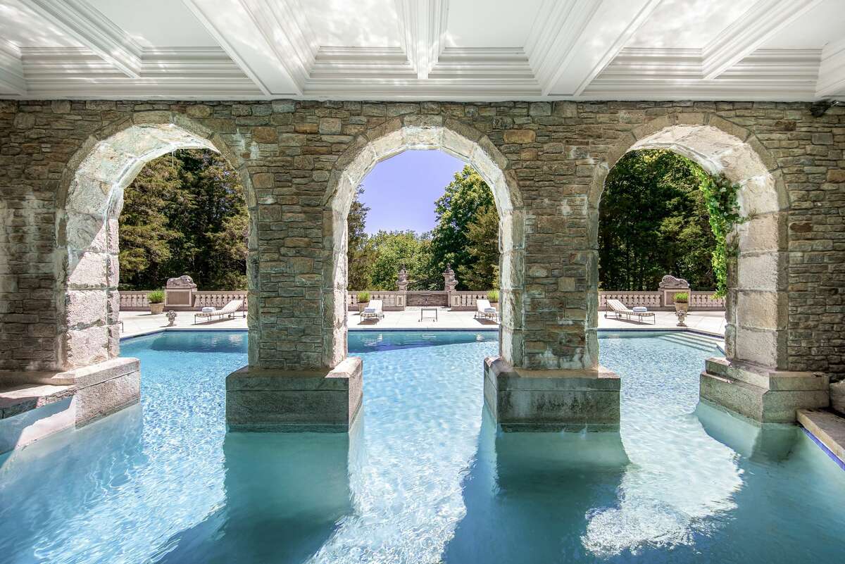 The Good Life: Vince and Louise Camuto's Connecticute Estate