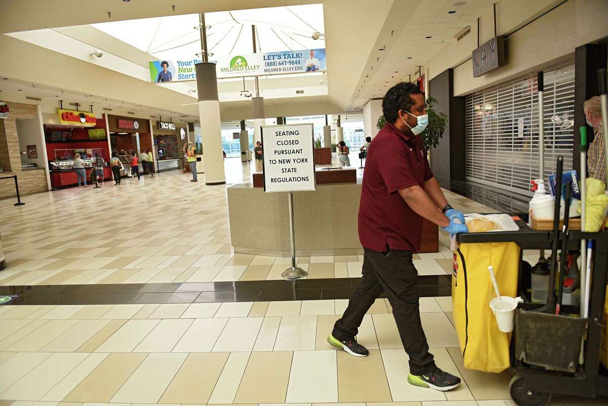 Crossgates Mall reopens with mask requirement