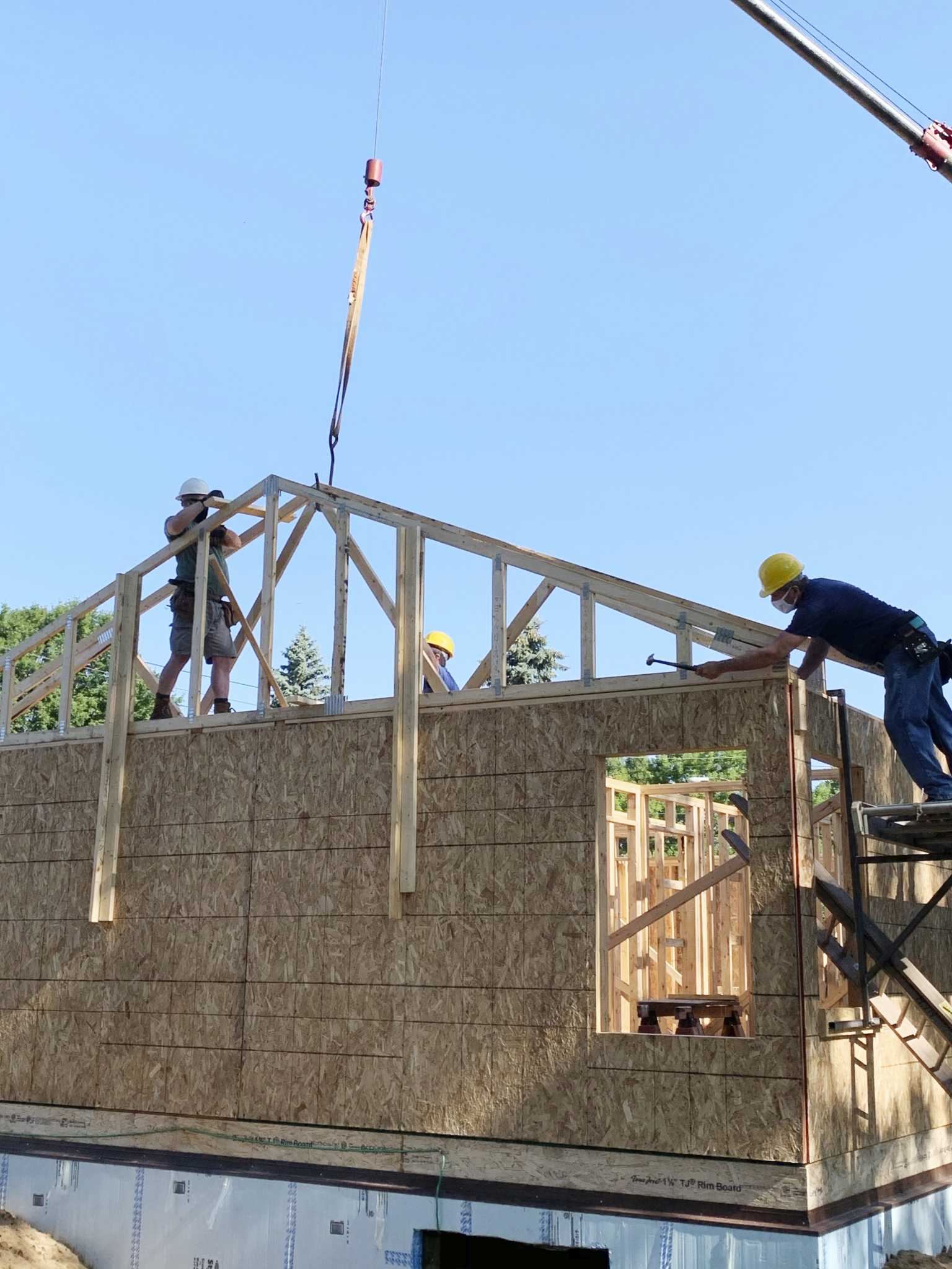 Habitat for Humanity gets to work on new Eastlake home