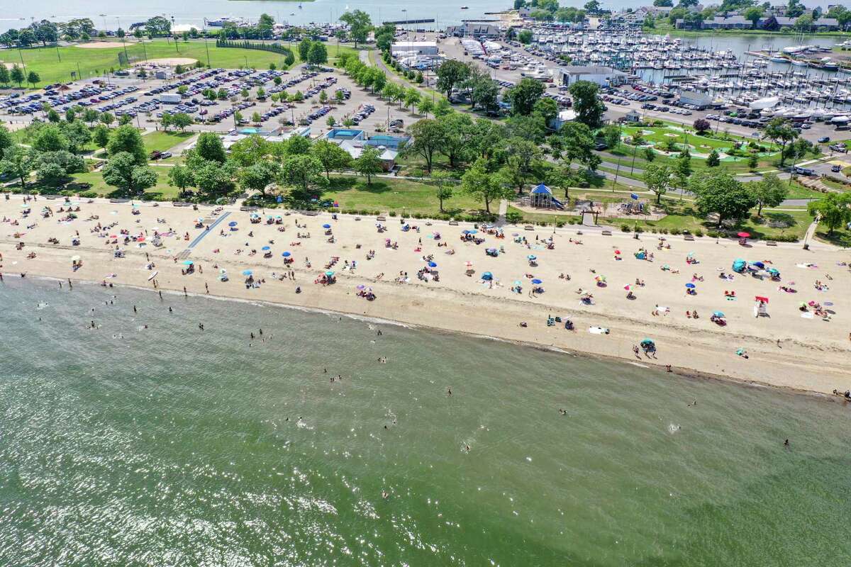 Drone photos Norwalk beach reaches capacity