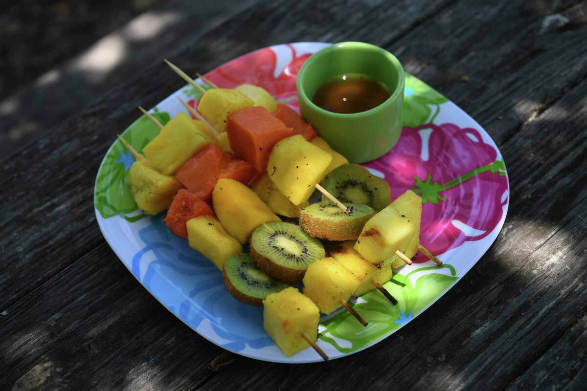 Recipe Grilled Fruit Skewers With Chile Lime Vinaigrette