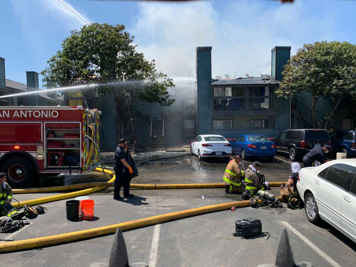 SAFD knocks down three-alarm fire at North Side apartment complex amid