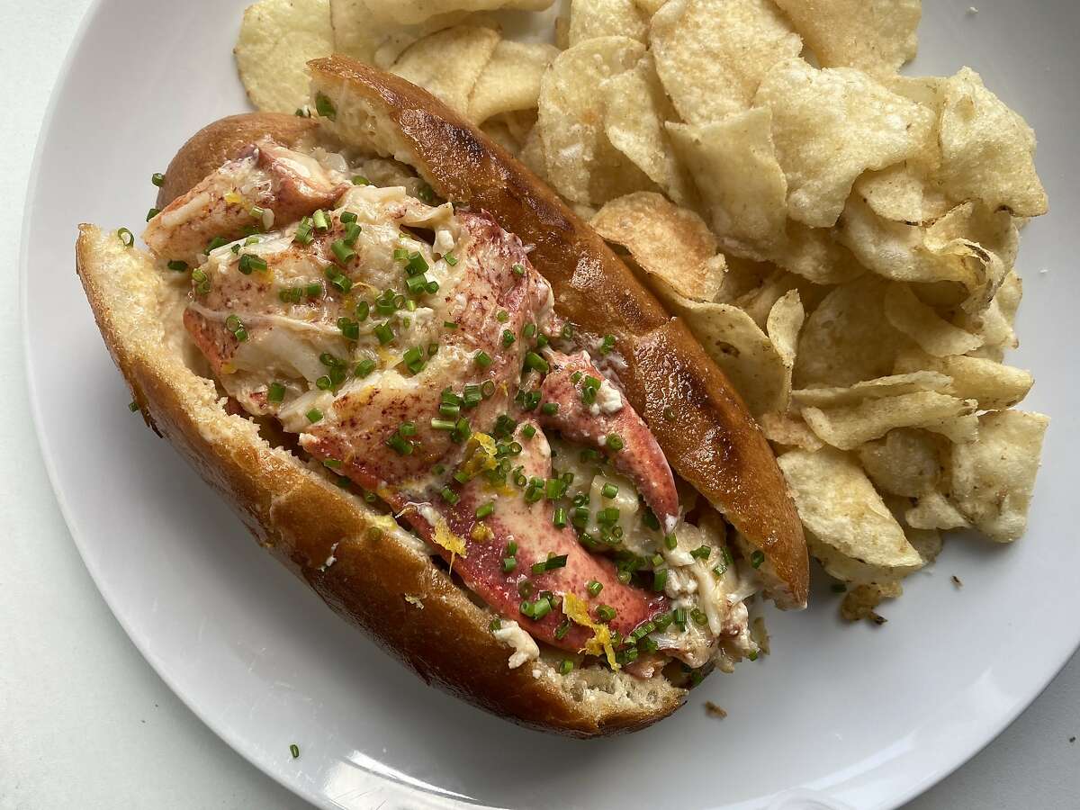 Tomalley Butter Lobster Roll is like a summer vacation in Maine