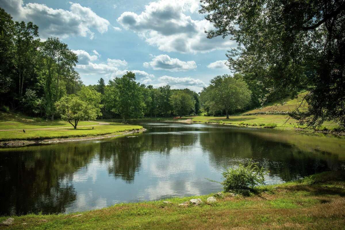 Stamford-Pound Ridge estate for sale again at $50 million