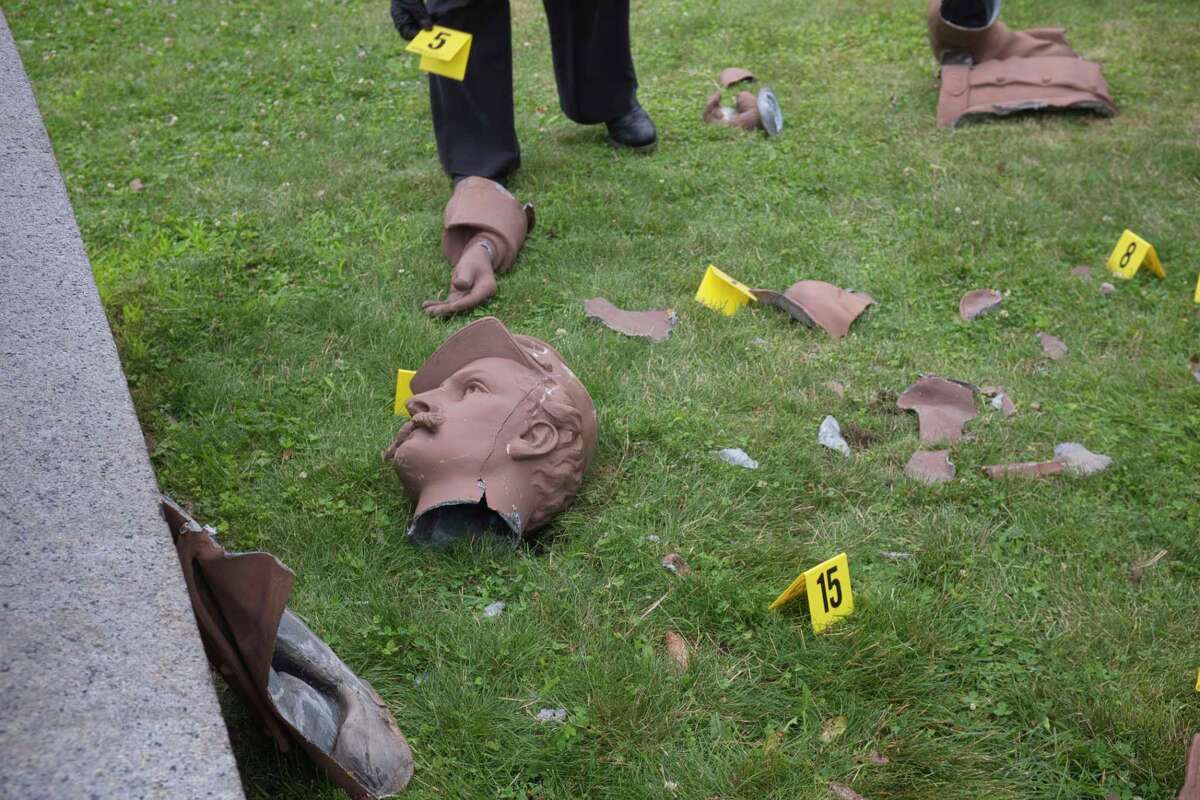 Civil War soldier statue toppled, broken apart in Congress Park