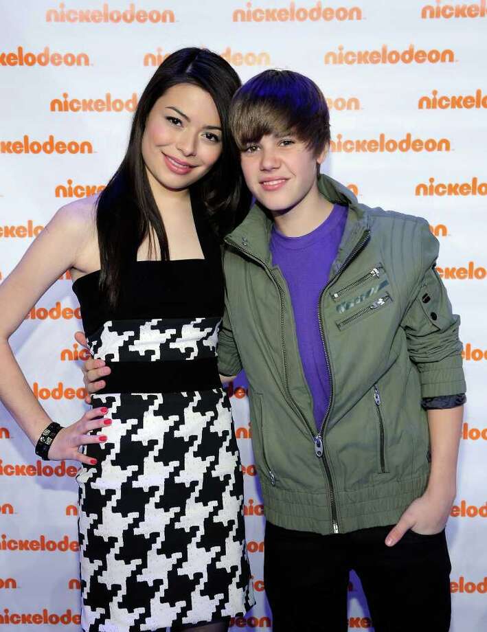 Joka on Austin Mahone dating nyt 2014