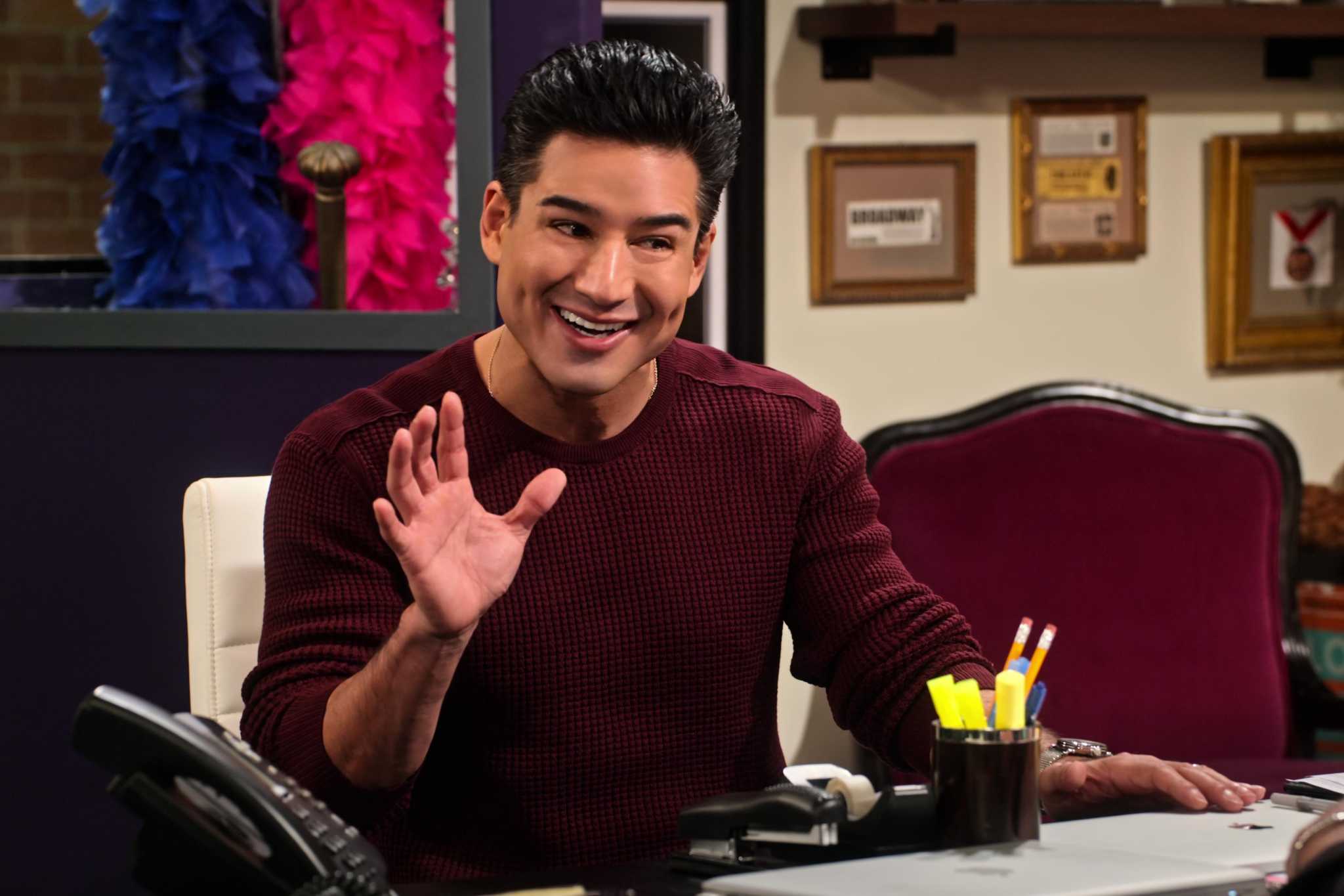 Mario Lopez responds to followers’ shock at code switching