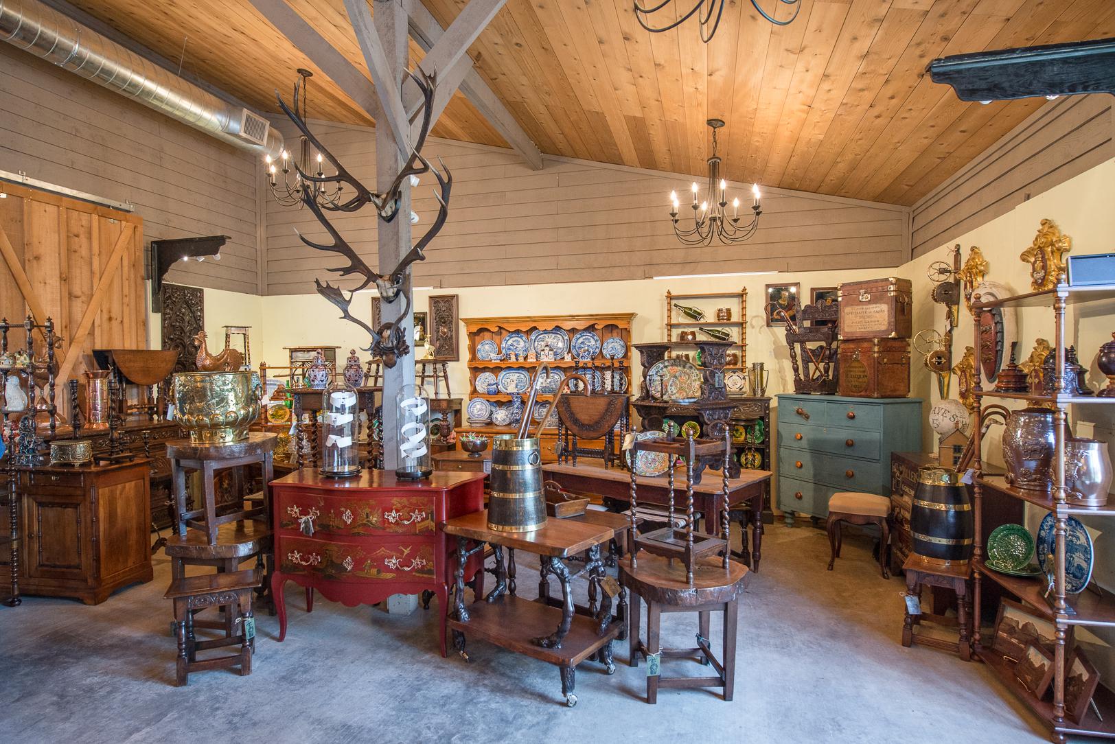 Fall Round Top antiques shows pushed to late October